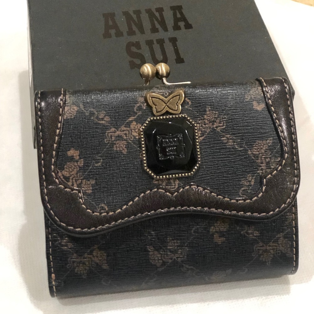 Authentic Anna Sui Leather Compact Wallet